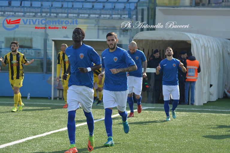 Cavese-Siracusa: 2-0. “La maledizione della trasferta” colpisce ancora gli aretusei