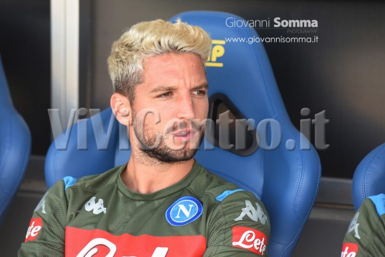 Il Mattino – Mertens vuole restare a Napoli, ma nessun segnale da De Laurentiis: la Juve sonda la pista