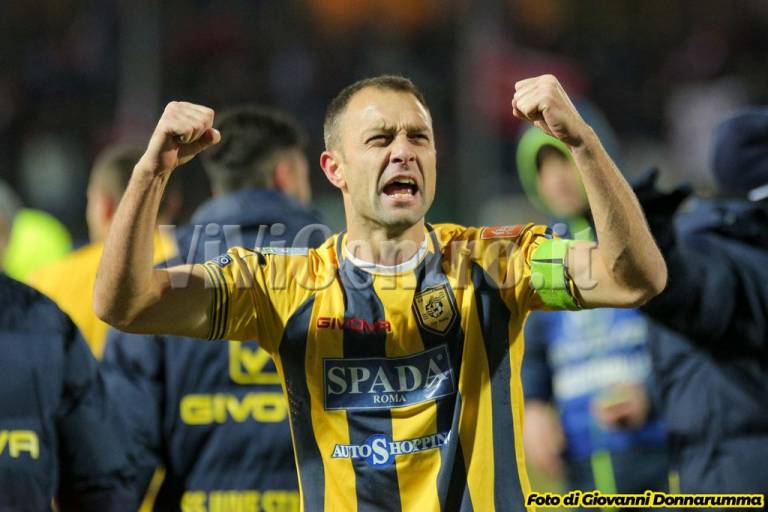 Juve Stabia, donati 30 accessi gratuiti al “Menti” ai meno abbienti