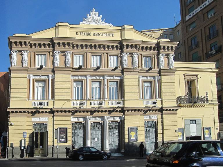 Luca de Fusco e la gestione poco chiara del Teatro Nazionale Mercadante
