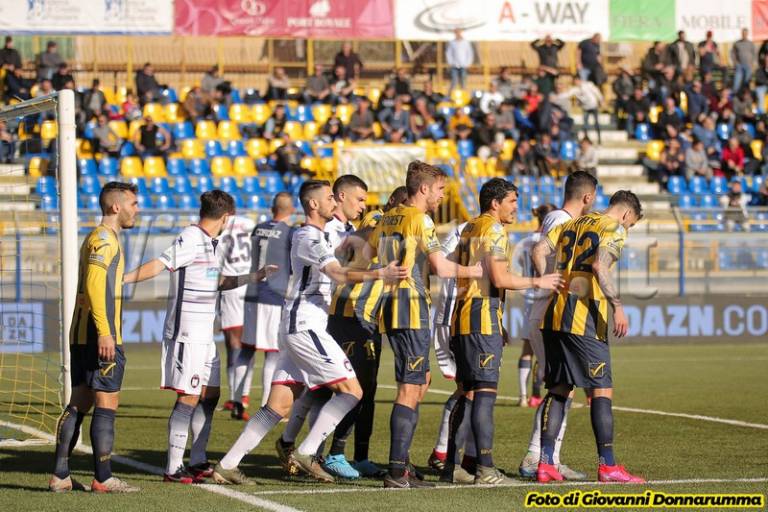 Coronavirus, alcune squadre di Serie B si allenano e altre no