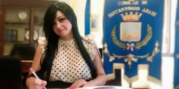 sant-antonio attività ilaria abagnale sindaco sindaca sant antonio abate foto free facebook castellammare città carabiniere