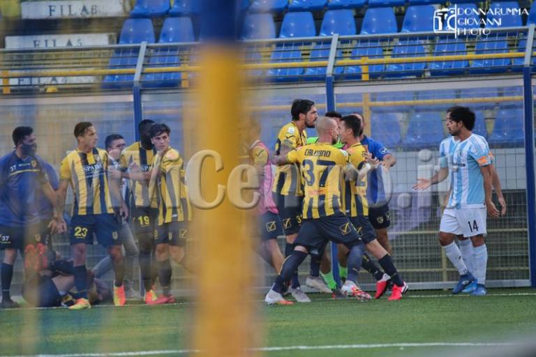 Juve Stabia, stangata a Canotto: tre turni di squalifica! Due a D’Inverno