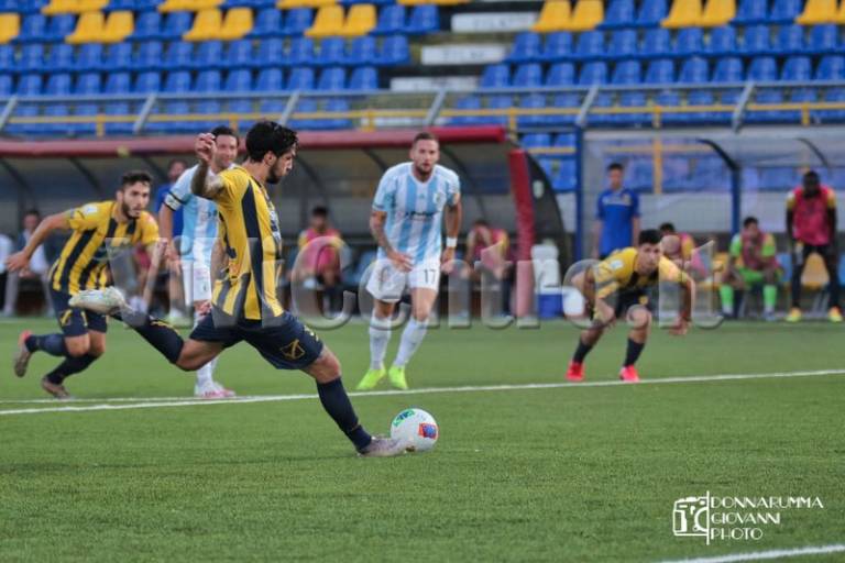 Juve Stabia, i convocati di mister Caserta per il match con il Frosinone