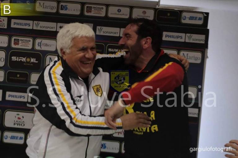 Juve Stabia, il saluto di Fabio Caserta a Franco Manniello
