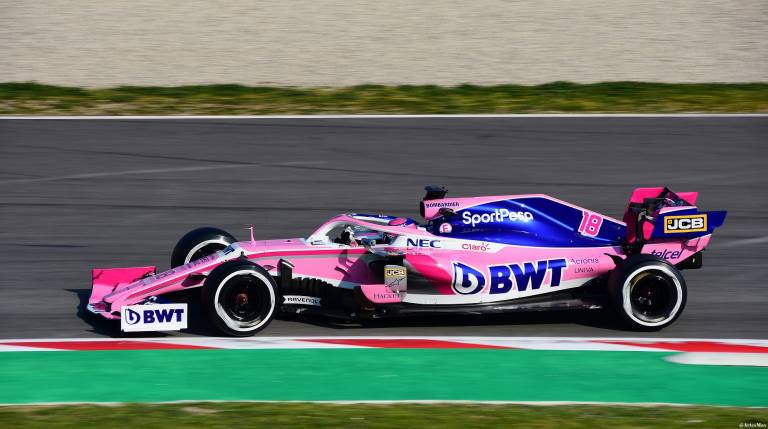 F1, GP Sakhir: succede di tutto! Trionfa Perez. Disastro Mercedes