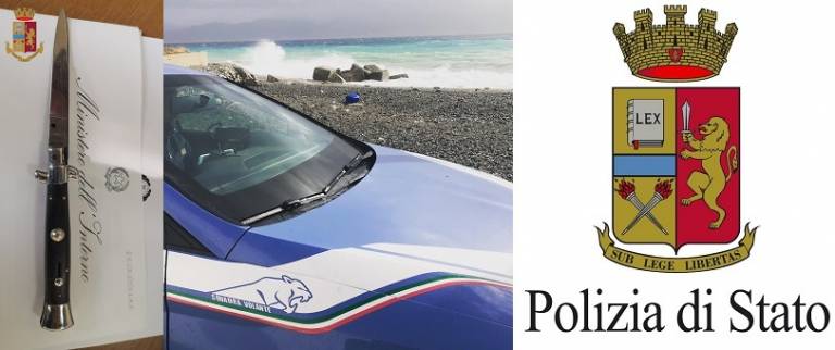 Lo avvicina per una sigaretta e pretende del denaro, ma il cane della vittima lo spaventa