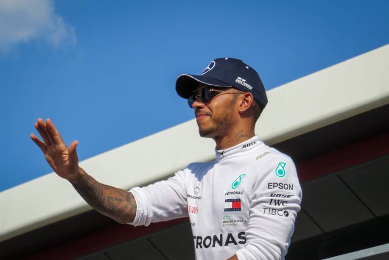 F1, GP Bahrain: che gara! Vince Lewis Hamilton