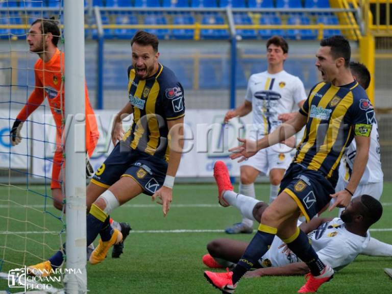 Juve Stabia 2 – Viterbese 0 (Pagelle): Fantacci-Romero e le Vespe volano
