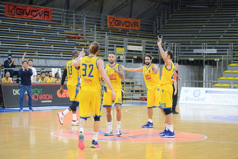 Givova Scafati, con Cento arriva la terza vittoria consecutiva in campionato