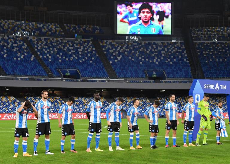 Tra “coccodrilli” e “cliché”: il mio saluto a Maradona (Lucio Garofalo)