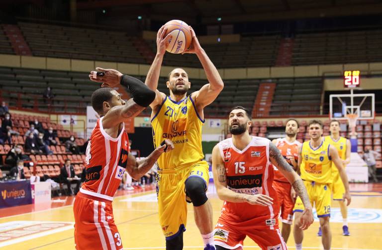 Givova Scafati, arriva la prima pesante sconfitta in campionato a Forlì