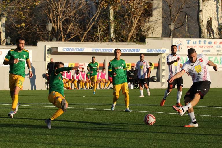 Sorrento-Lavello 3 a 4: i lucani espugnano lo stadio Italia