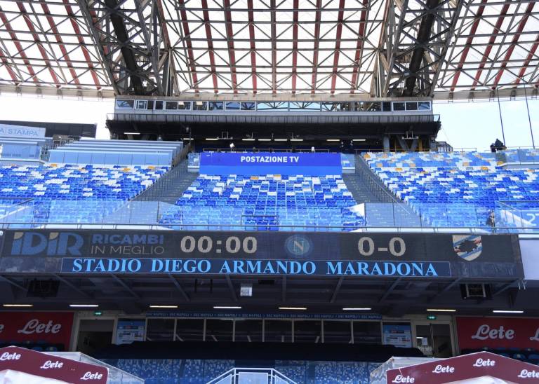 RILEGGI LIVE Napoli-Sampdoria(2-1): la vincono i cambi. Super Lozano