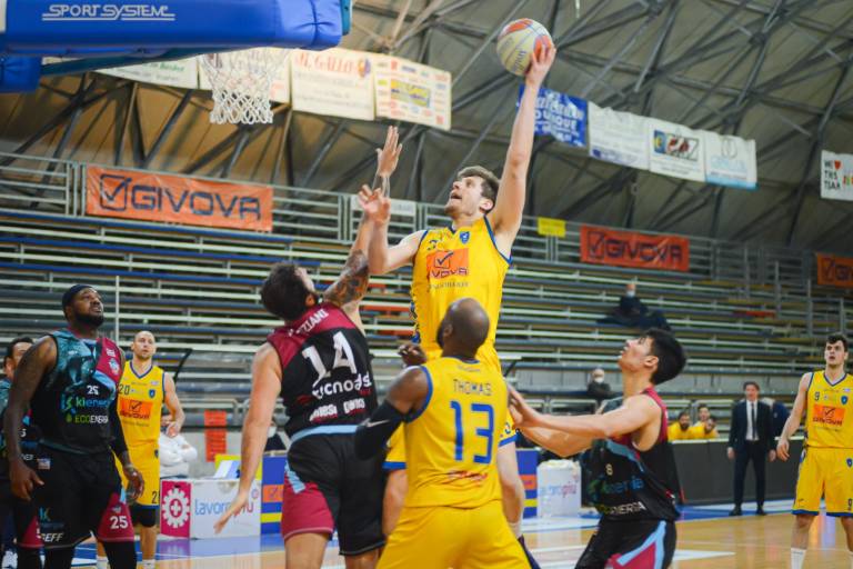 Givova Scafati qualificata al Girone Bianco, battuta una Rieti incerottata
