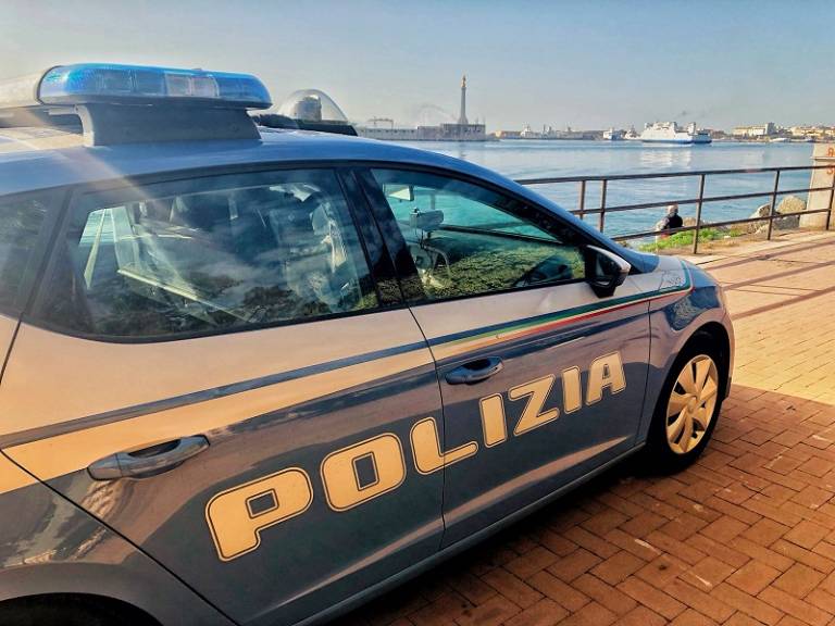 Aveva rapinato una gioielleria al centro di Messina. Arrestato