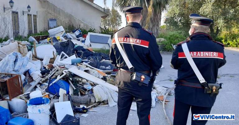 Piano di Sorrento: discarica di rifiuti speciali a cielo aperto