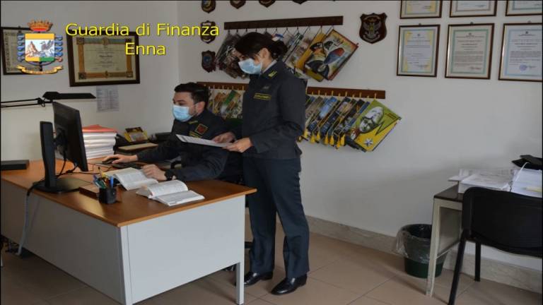 Denunciate 10 persone che percepivano illecitamente il RdC