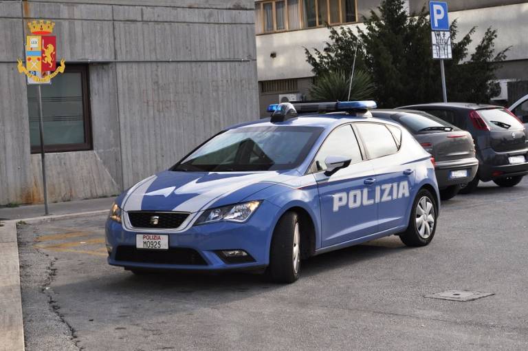 Incensurato e dipendente pubblico aveva in casa 100 kg di fuochi d’artificio