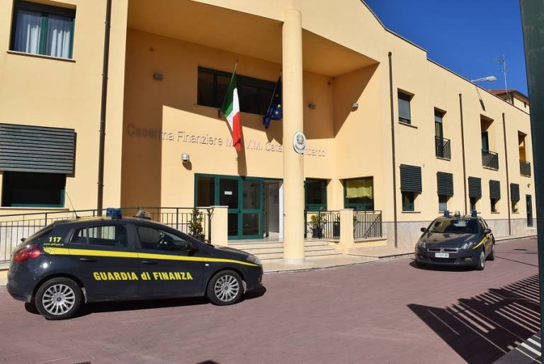 Pluripregiudicato arrestato per circonvenzione di un anziano disabile