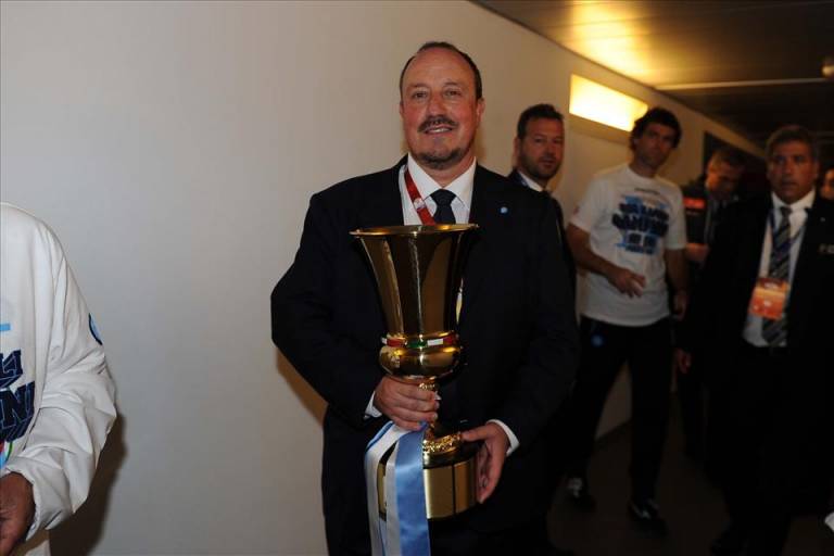 Benitez si defila: “Ho ricevuto tante offerte ma aspetto la Premier”