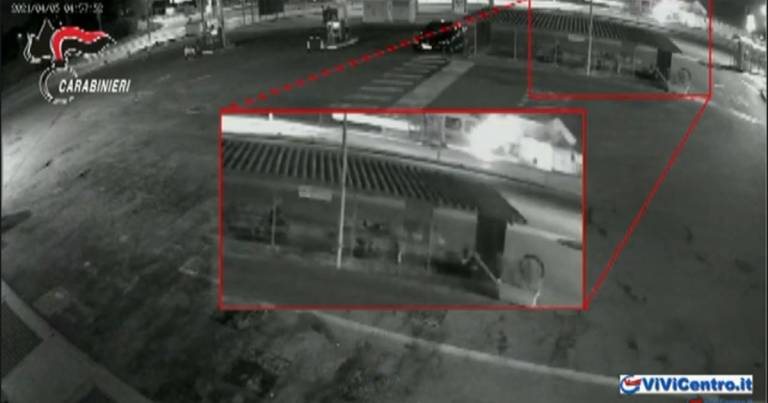 2 arresti per l’attentato al Centro vaccinale di Via Morelli a Brescia VIDEO