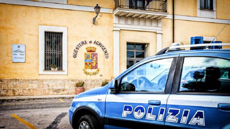 Festa privata dopo mezzanotte di una dozzina di professionisti non conviventi: sanzionati
