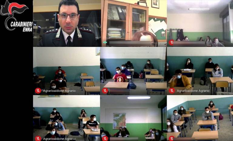 Continuano in modalità remota gli incontri dei CC di Enna con gli studenti