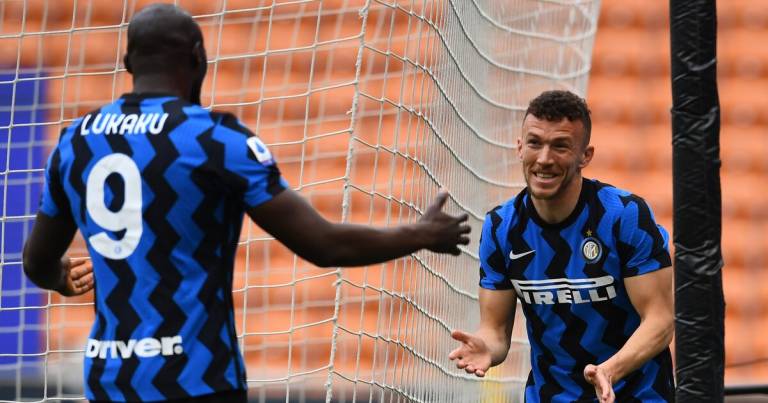 Goleada Inter all’ultima giornata: 5-1 all’Udinese e festa scudetto