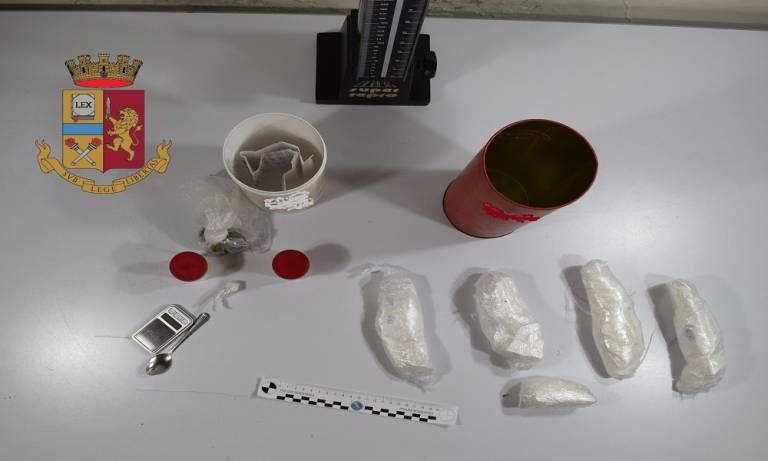 Ingente quantitativo di cocaina sequestrata e arrestato messinese
