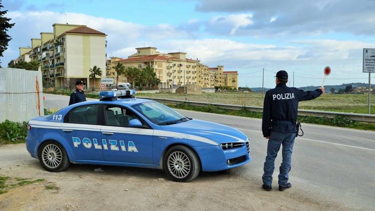 Sequestrate 12 autovetture e un’ambulanza prive di assicurazione