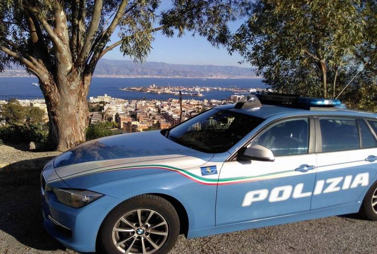Moglie, anche quando incinta, presa a sputi, calci, schiaffi e percosse. Arrestato