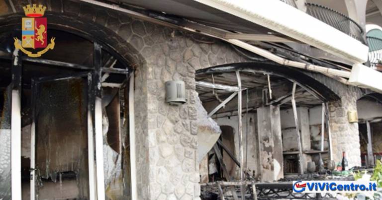 Rintracciato e arrestato, a Massa Lubrense, incendiario casa vacanze