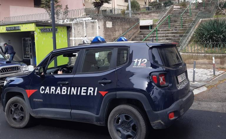Si era sottratto agli obblighi verso moglie e figli. Arrestato