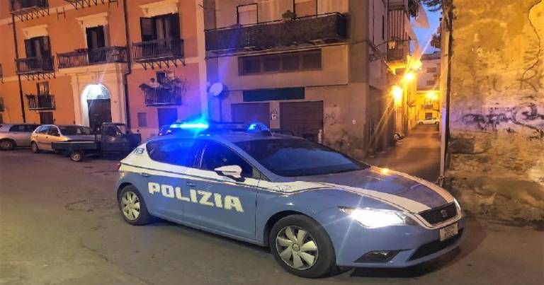 Violenta aggressione ad un giovane nei luoghi della movida: due denunciati