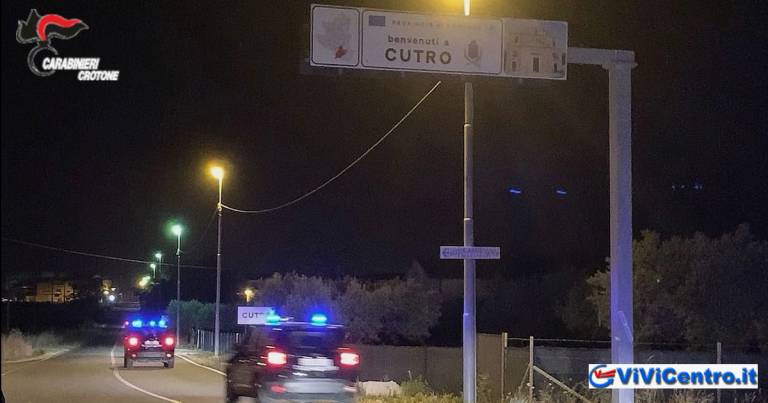 Carabinieri Crotone (KR). Arresti domiciliari per 4 aggressori locali