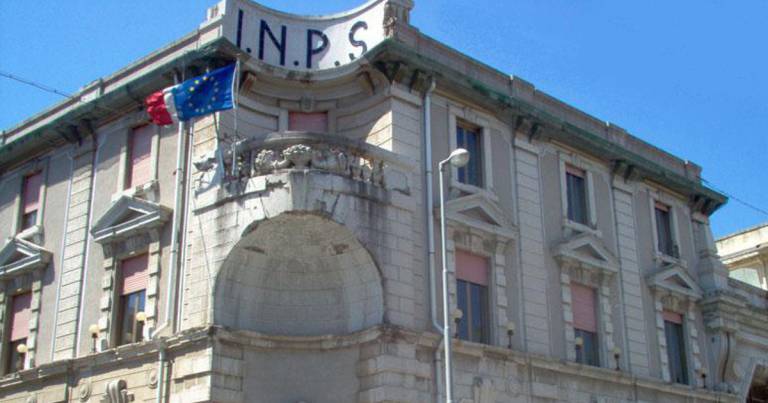 COVID-19: indennità una tantum e onnicomprensiva Decreto Sostegni bis