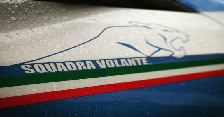 Auto rubata a Volla; responsabile rintracciato e arrestato