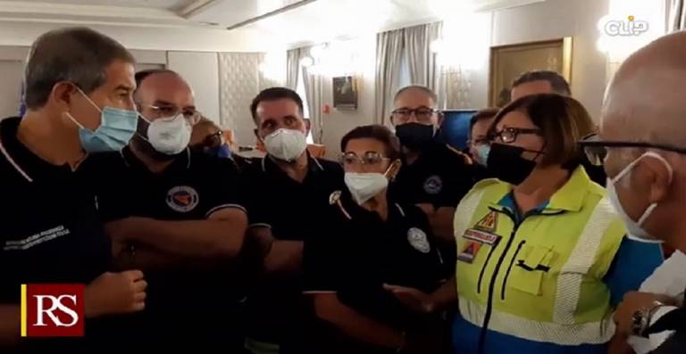 Un grazie ai volontari in prima linea sul fronte degli incendi