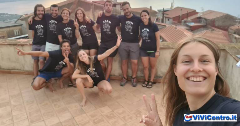 Aperitivi e party in spiaggia? ” No grazie, preferiamo le tartarughe.”