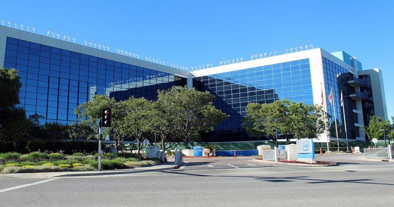 Intel investirà in Sicilia ? Catania: pronti a collaborare
