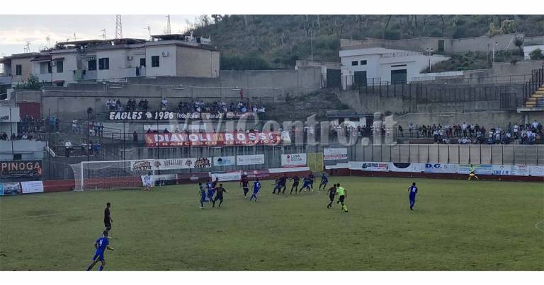 Un rigore inventato condanna l’Ischia. La Puteolana vince 2-1