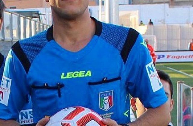 Enrico Gemelli di Messina arbitra J. Stabia-A. Cerignola