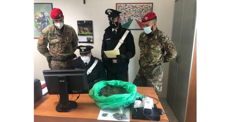 Arrestata una coppia per spaccio, lui pregiudicato, lei commerciante incensurata