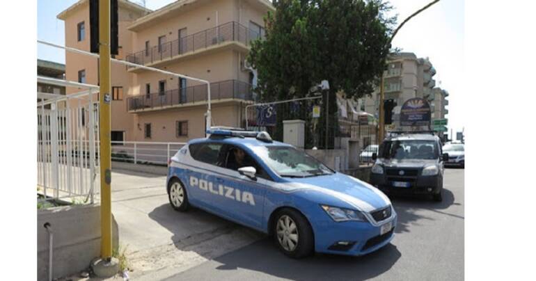 Denunciato: un cagliaritano per truffa; un siracusano per porto di bastone telescopico