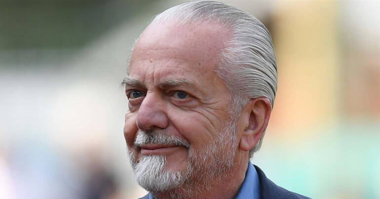 De Laurentiis sicuro: “Osimhen non si muove, state sereni!”