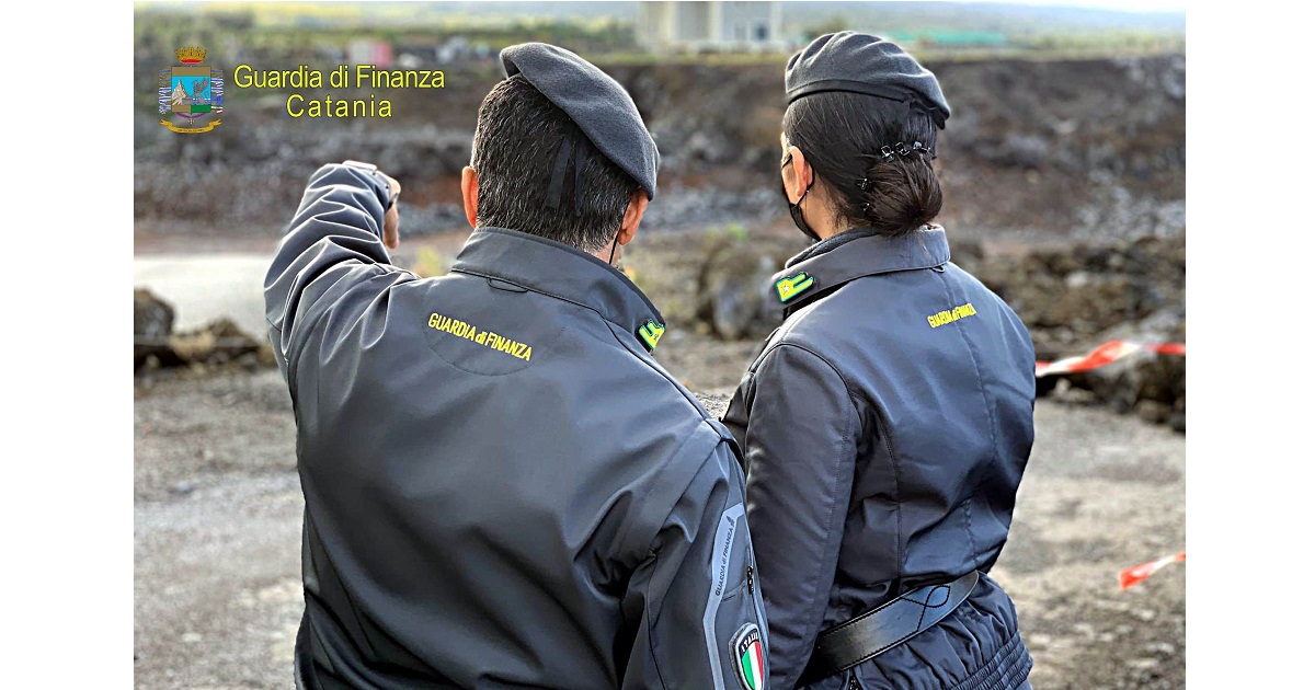 Sequestrata dai Finanzieri della Compagnia di Riposto (CT) un’area estrattiva abusiva