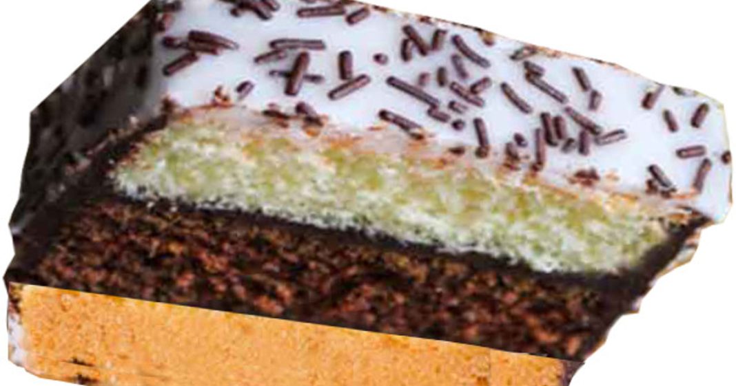 Torta al burro a tre strati buonissima e facilissima da realizzare Torta al burro a tre strati buonissima e facilissima da realizzare