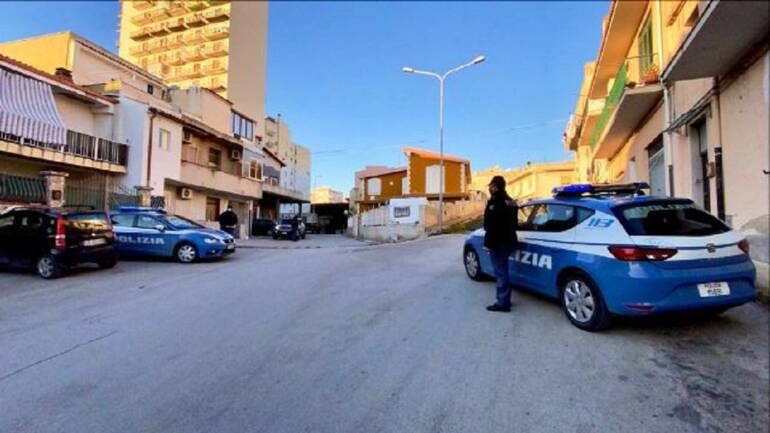 Avolesi in trasferta a Noto denunciati per ricettazione