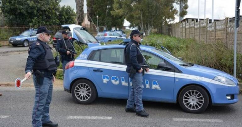 Denunciato giovane evaso dai domiciliari. Denunciata una donna e un giovane per spaccio